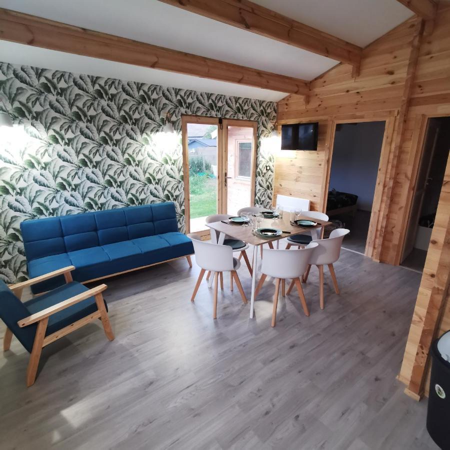 Les Gites D'Aloziwen Le Ty Breizh Bordeaux-Saint-Clair Esterno foto